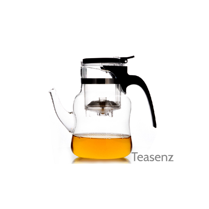 Design-Glas-Teekanne mit Infusor - groß (900 ml)
