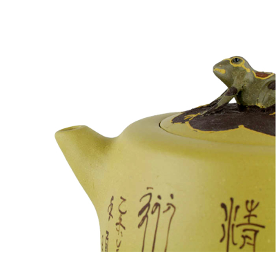 théière en argile yixing duan ni avec une grenouille sur le couvercle (170 ml)
