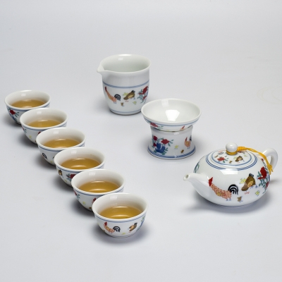 Set da Tè in Porcellana Cinese "Gallo" in Stile Antico: Tazze da tè, Teiera, Caraffa e Filtro