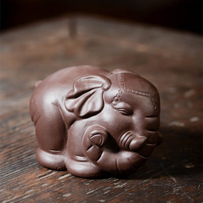 Yixing Tea Pet L’elefante - Figura di Buon Auspicio
