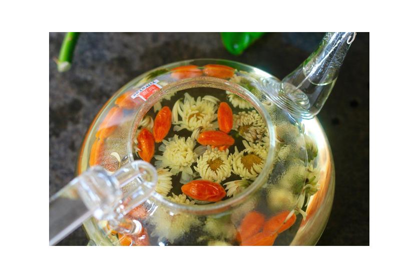How to Make your own Chrysanthemum and Goji Berry Tea Blend?