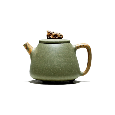 Douqing Ni Yixing Teapot, Clay Kneading Green Shi Piao Teapot 300ml