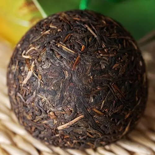 raw tuocha tea appearance