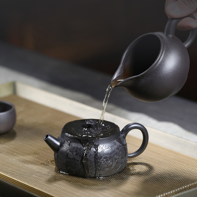 wuhui heini black yixing teapot